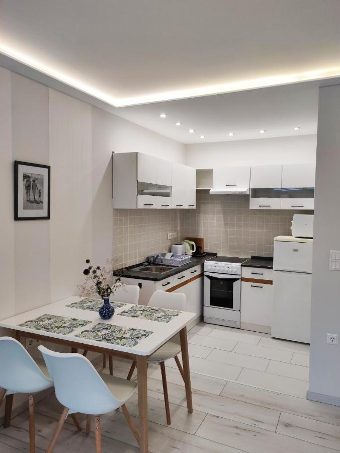 Petit Paul Apartman ケストヘイ エクステリア 写真